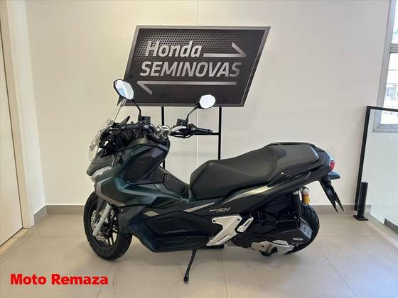 HONDA ADV 
